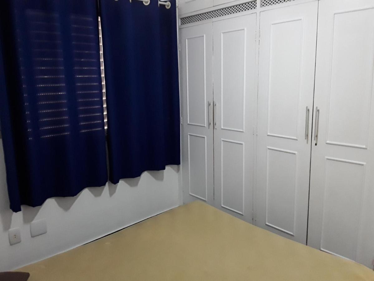 Em Da Enseada, Apartment