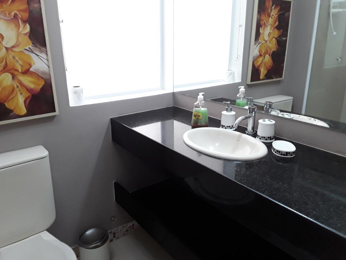 Em Da Enseada, Apartment *