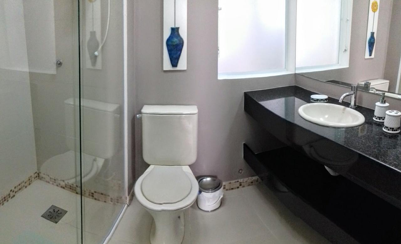 Em Da Enseada, Apartment
